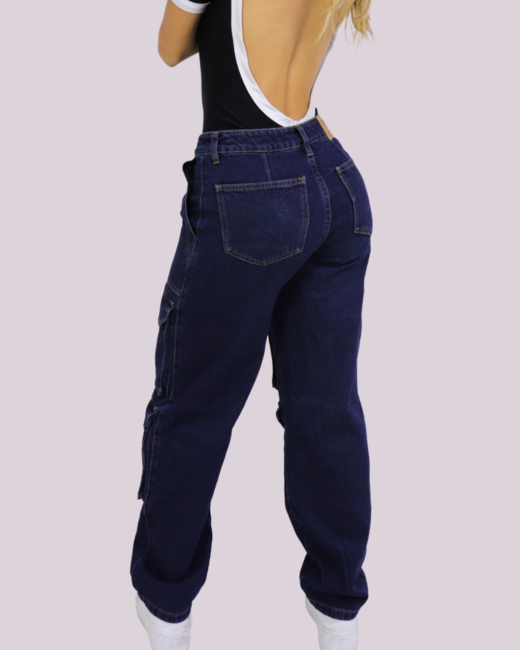 JEAN TIRO MEDIO PIERNA  ANCHA BAGGY
